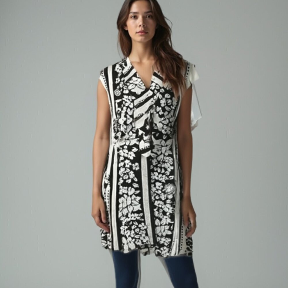 Vintage 80s Nu-Mode Floral Tunic Vest | Retro Black & White Longline Layering❤️